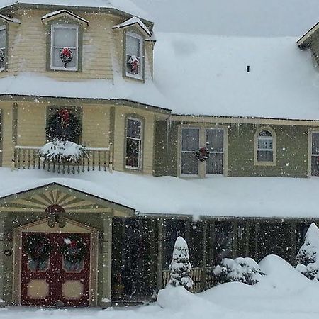 The Washington Irving Inn Tannersville Exterior photo
