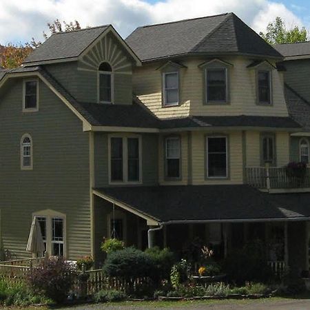 The Washington Irving Inn Tannersville Exterior photo