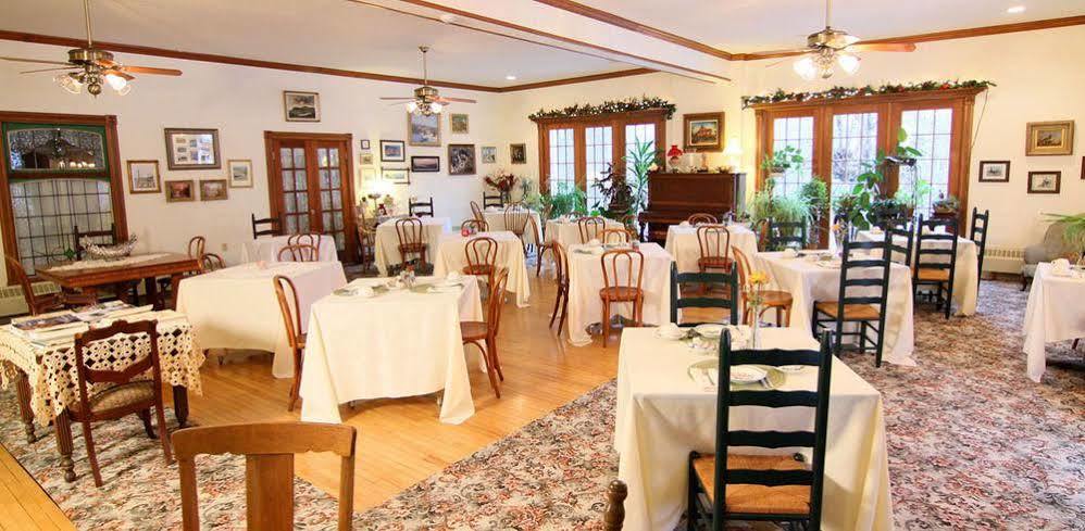The Washington Irving Inn Tannersville Exterior photo